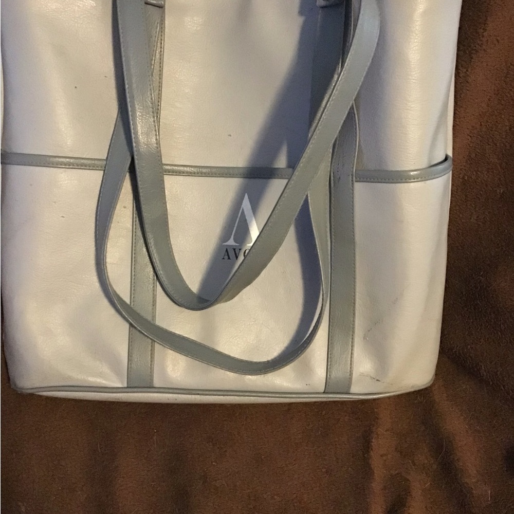 AVON Bundle - Picture 3 of 8